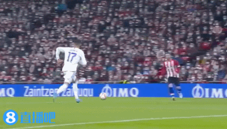 三王节快乐 🫅🏼🫅🏽🫅🏿 🎁你想为球队向梅尔乔尔、加斯帕和巴尔塔萨讨什么礼物？ 来源：每日体育报